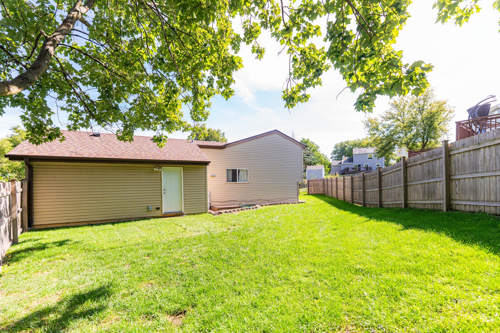 947 Aspen Drive, Lombard, IL 60148