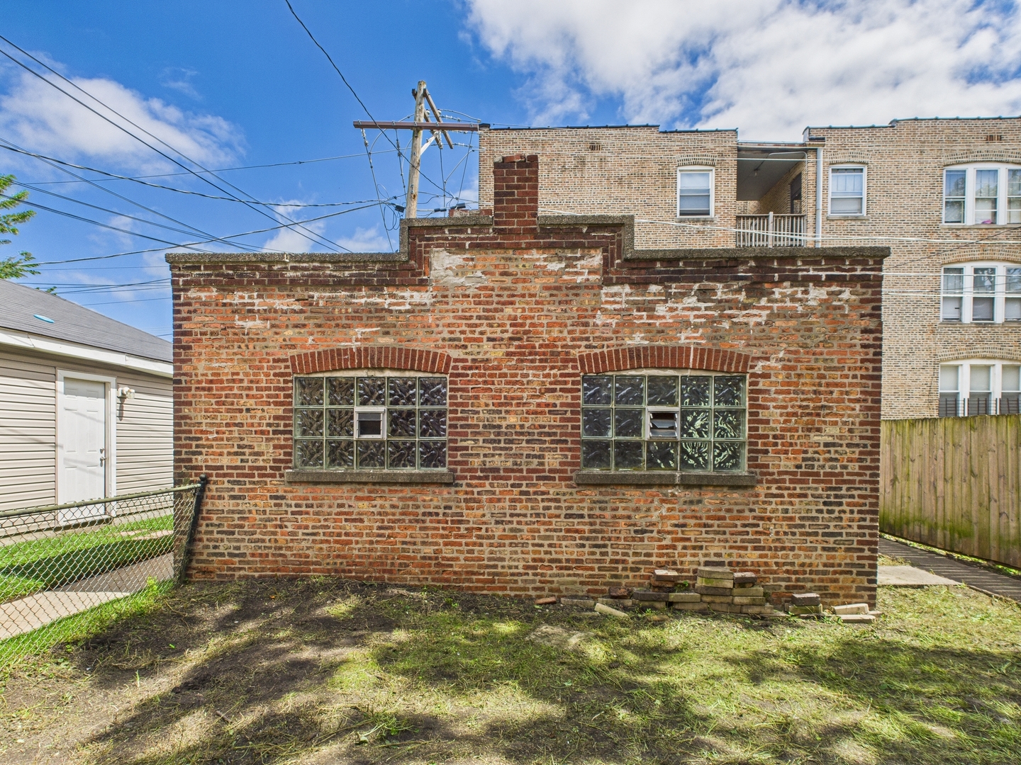 6917 S Indiana Avenue, Chicago, IL 60637