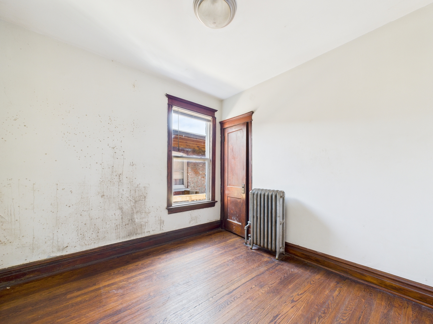 6917 S Indiana Avenue, Chicago, IL 60637