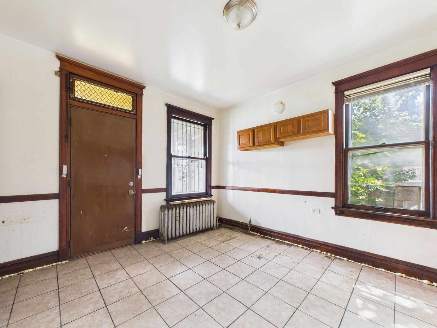 6917 S Indiana Avenue, Chicago, IL 60637
