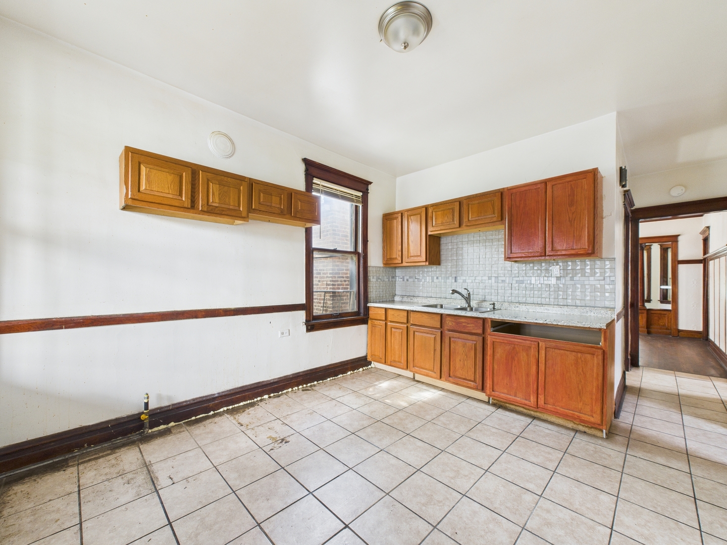 6917 S Indiana Avenue, Chicago, IL 60637