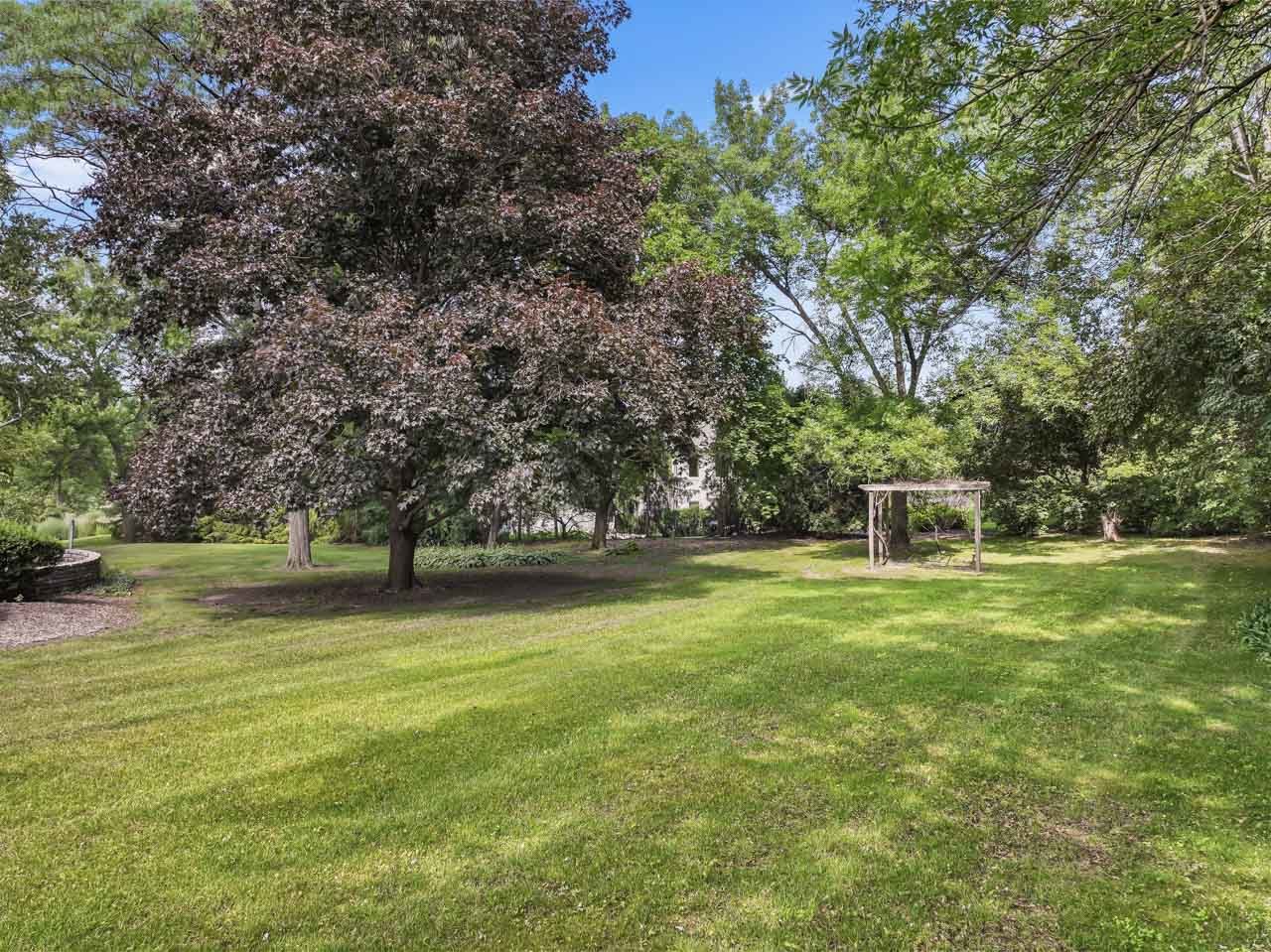 937 Braeburn Road, Inverness, IL 60067
