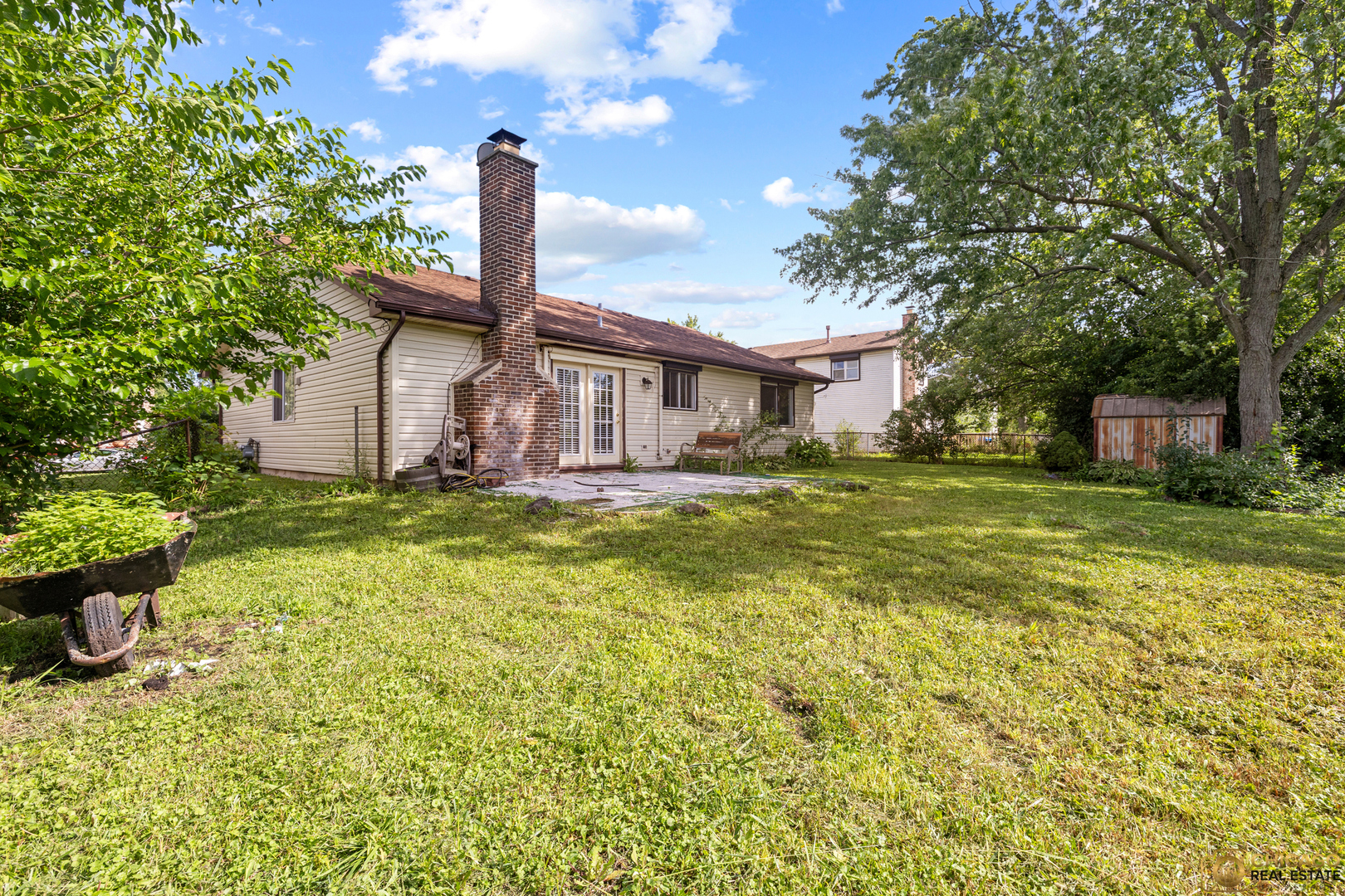 142 Cloverleaf Road, Matteson, IL 60443