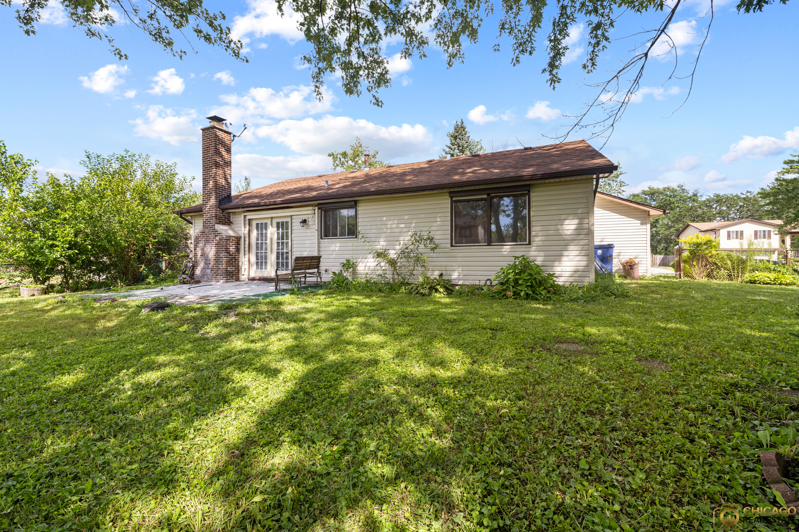142 Cloverleaf Road, Matteson, IL 60443