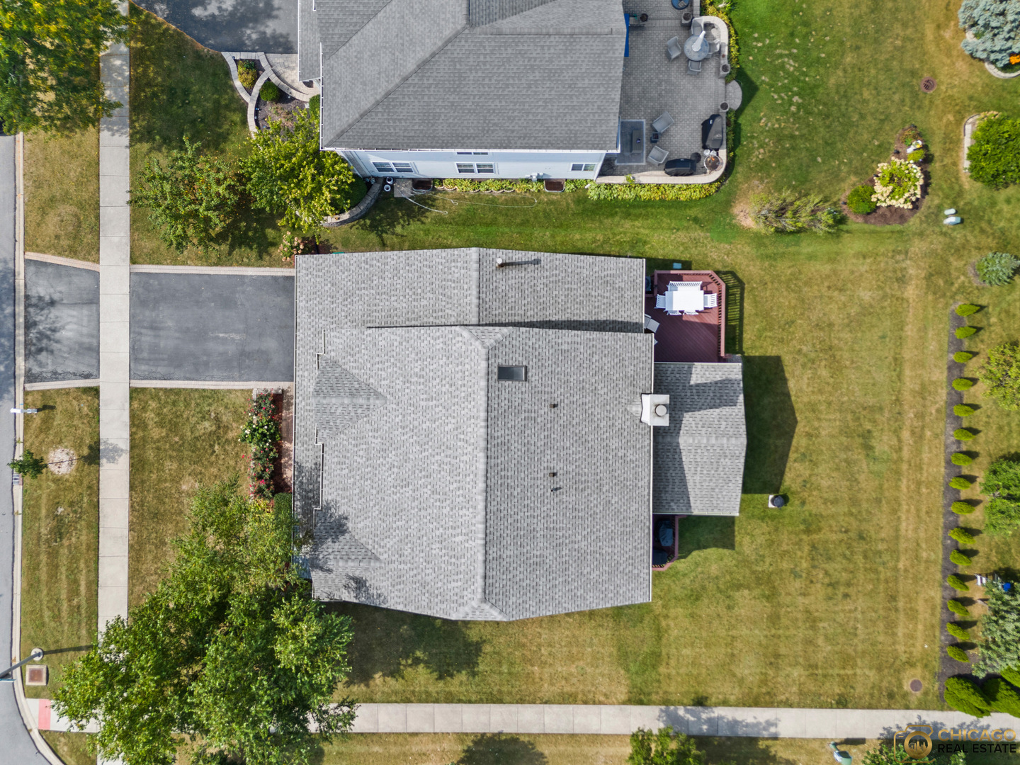 396 E 17th Place, Lombard, IL 60148