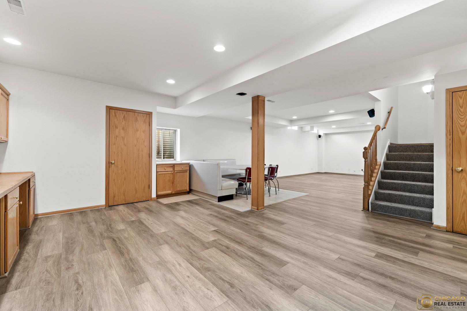 396 E 17th Place, Lombard, IL 60148