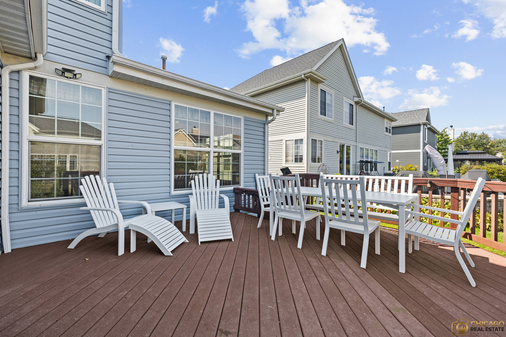 396 E 17th Place, Lombard, IL 60148