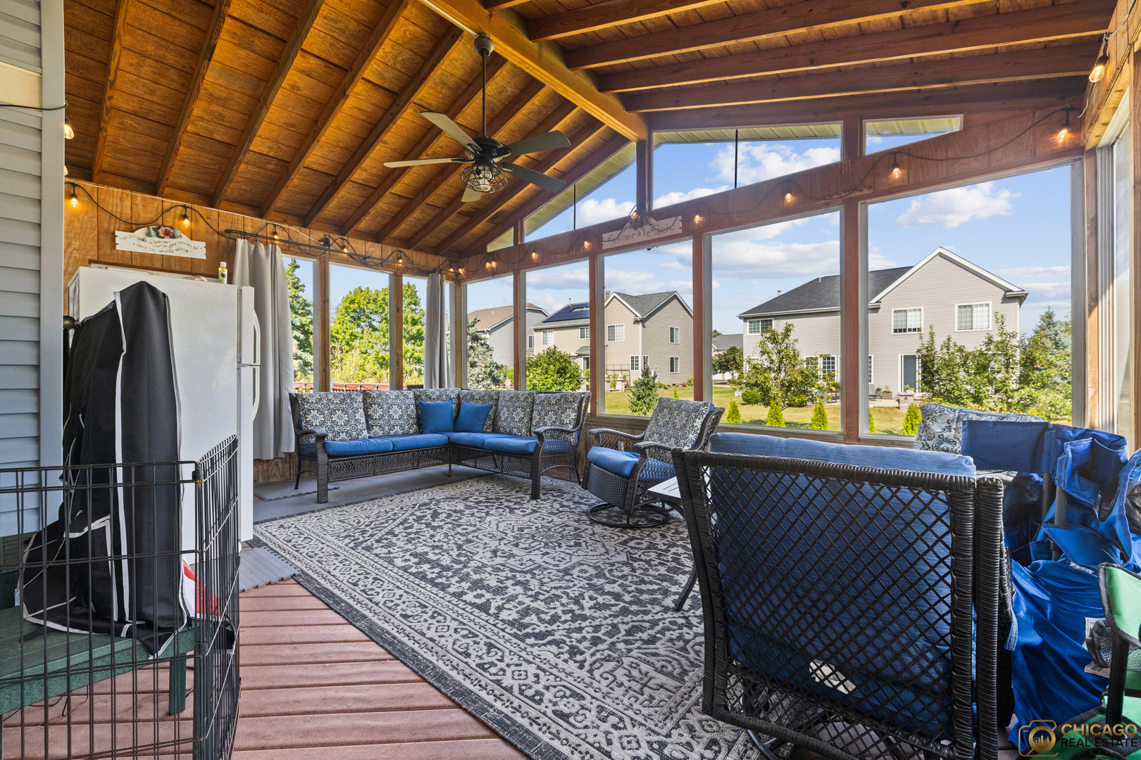 396 E 17th Place, Lombard, IL 60148