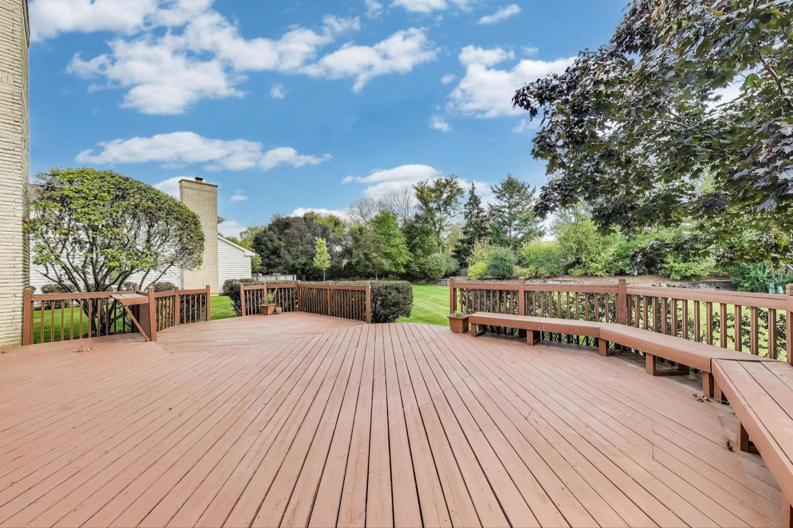 1903 Sheridan Road, Buffalo Grove, IL 60089
