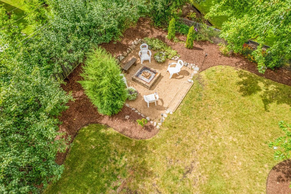 514 Turf Lane, Wheaton, IL 60187