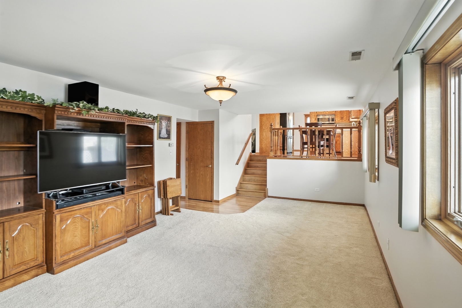 8112 161st Place, Tinley Park, IL 60477