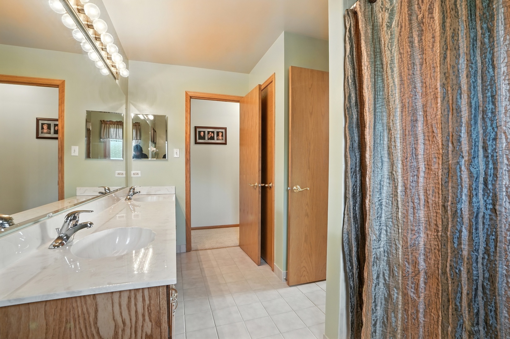 8112 161st Place, Tinley Park, IL 60477