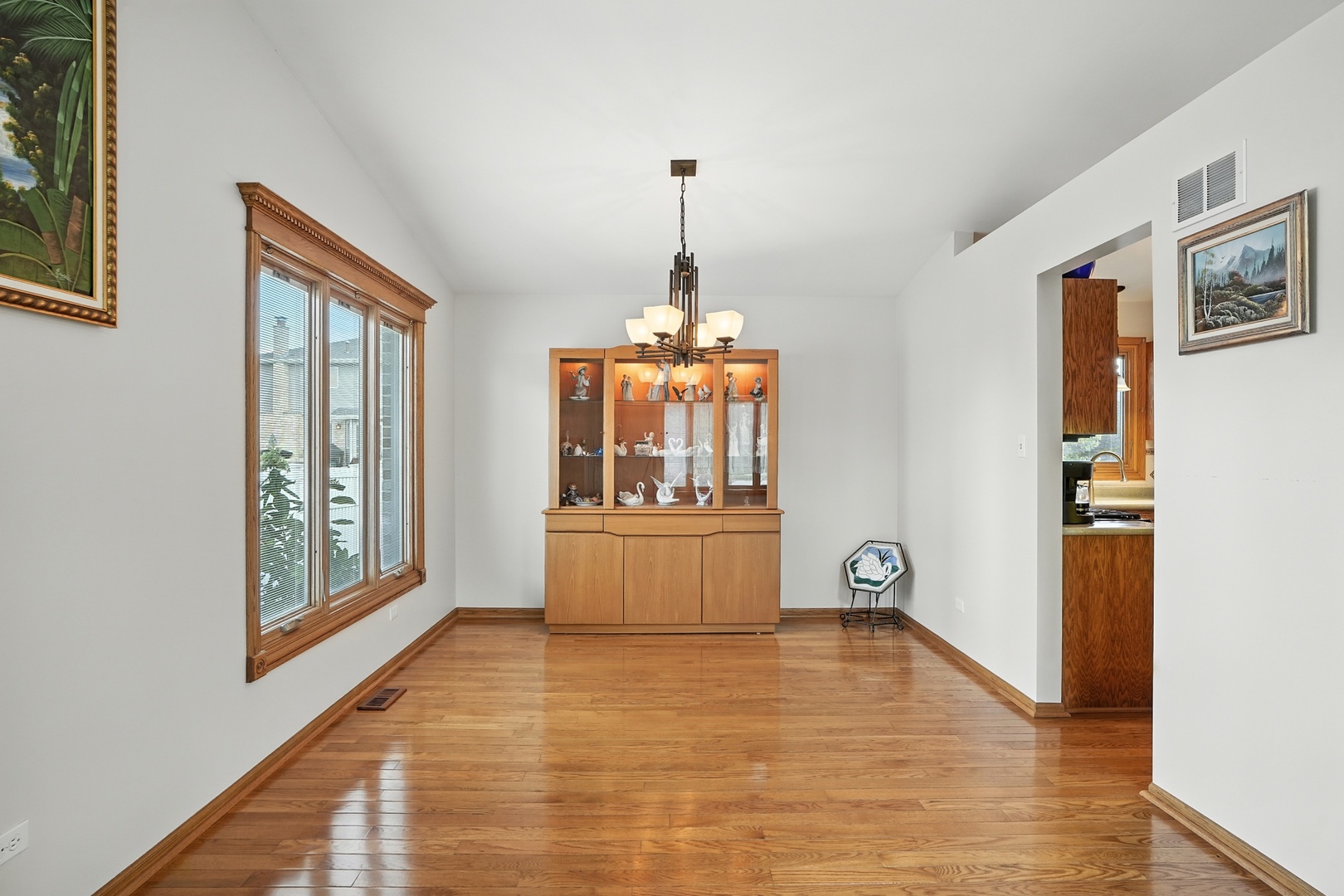 8112 161st Place, Tinley Park, IL 60477