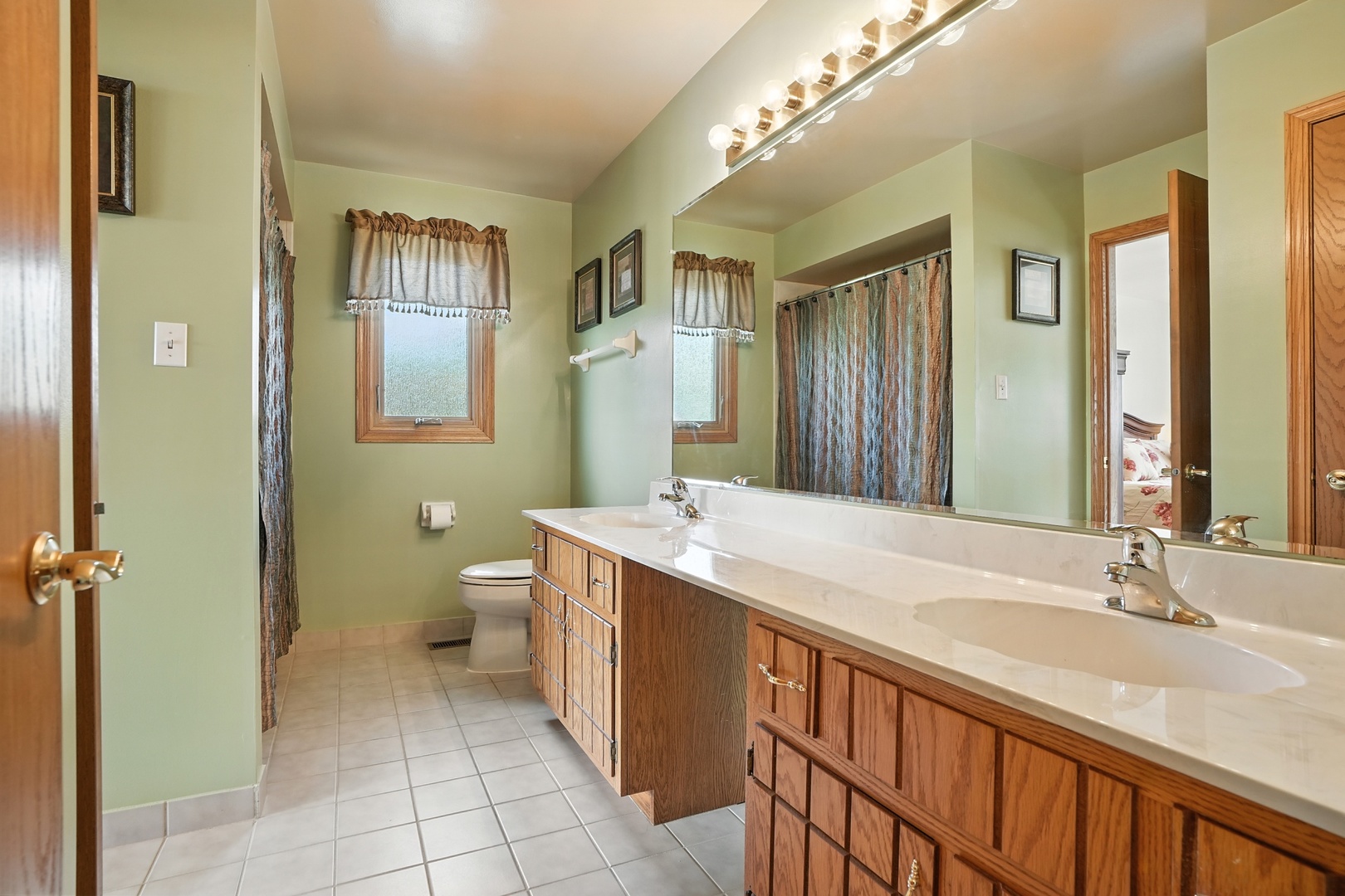 8112 161st Place, Tinley Park, IL 60477