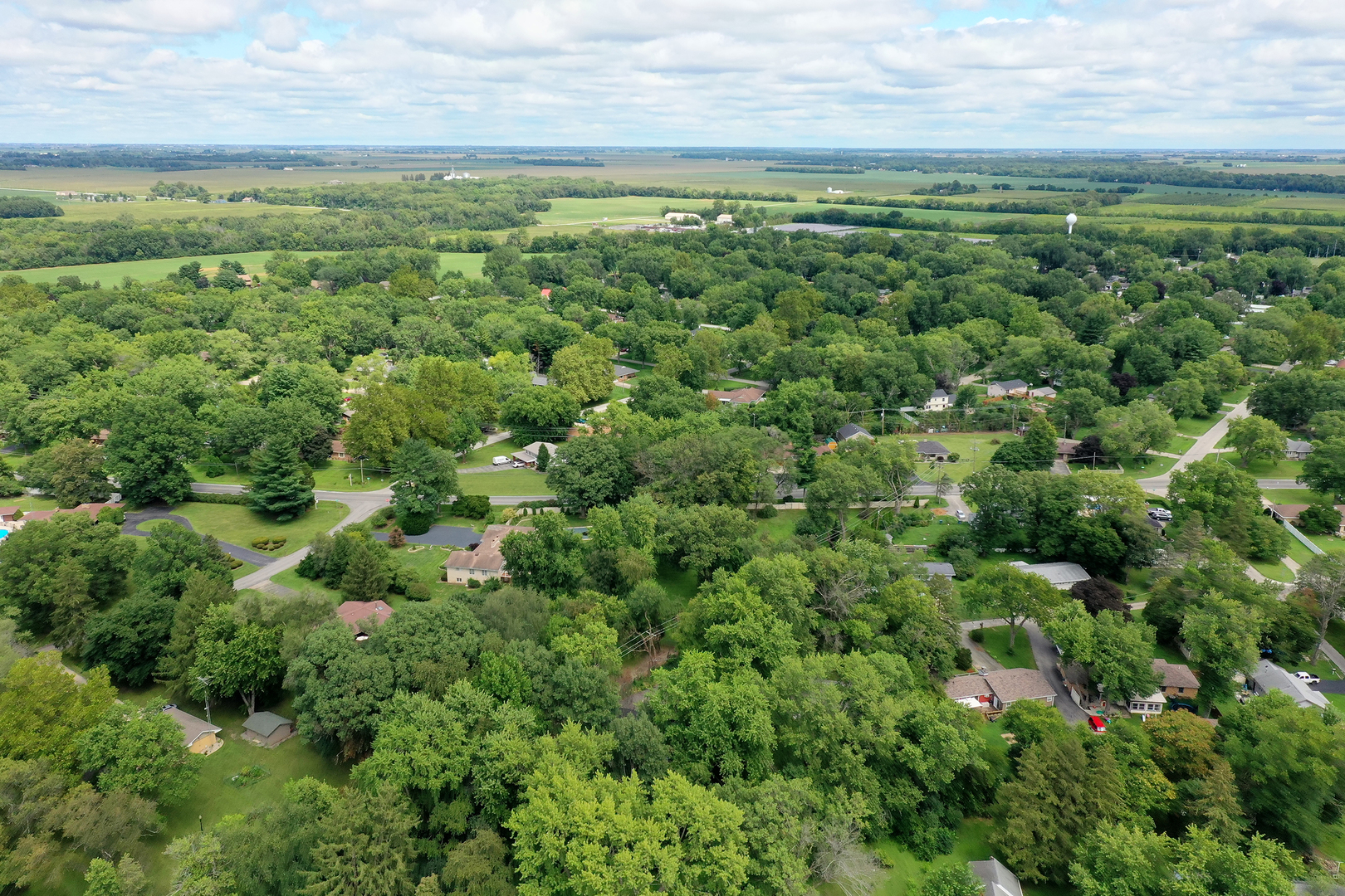 22 Erin Lane, Kankakee, IL 60901