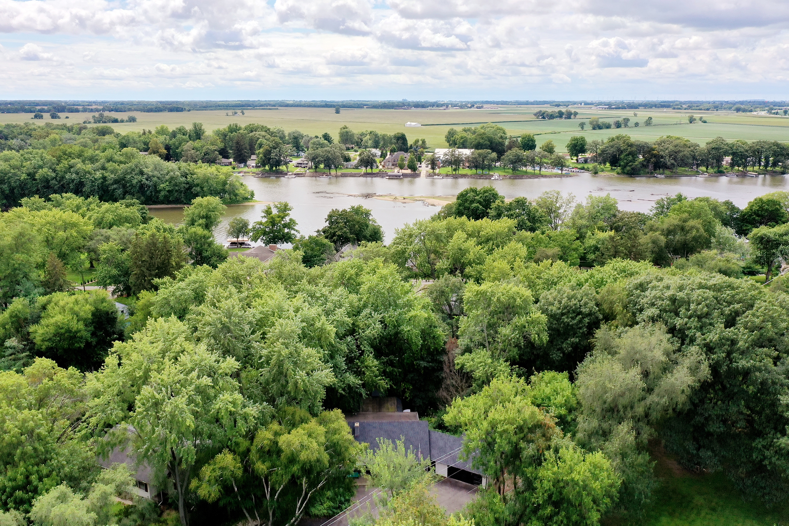 22 Erin Lane, Kankakee, IL 60901