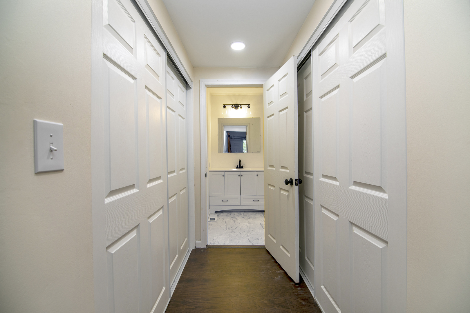 22 Erin Lane, Kankakee, IL 60901