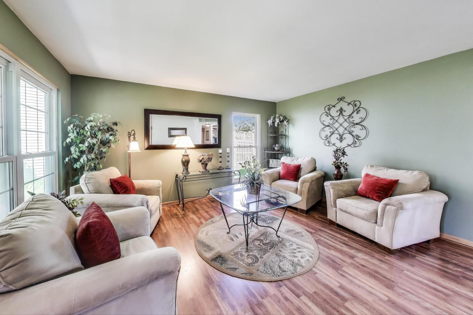5443 WHITMORE Way, Lake In The Hills, IL 60156