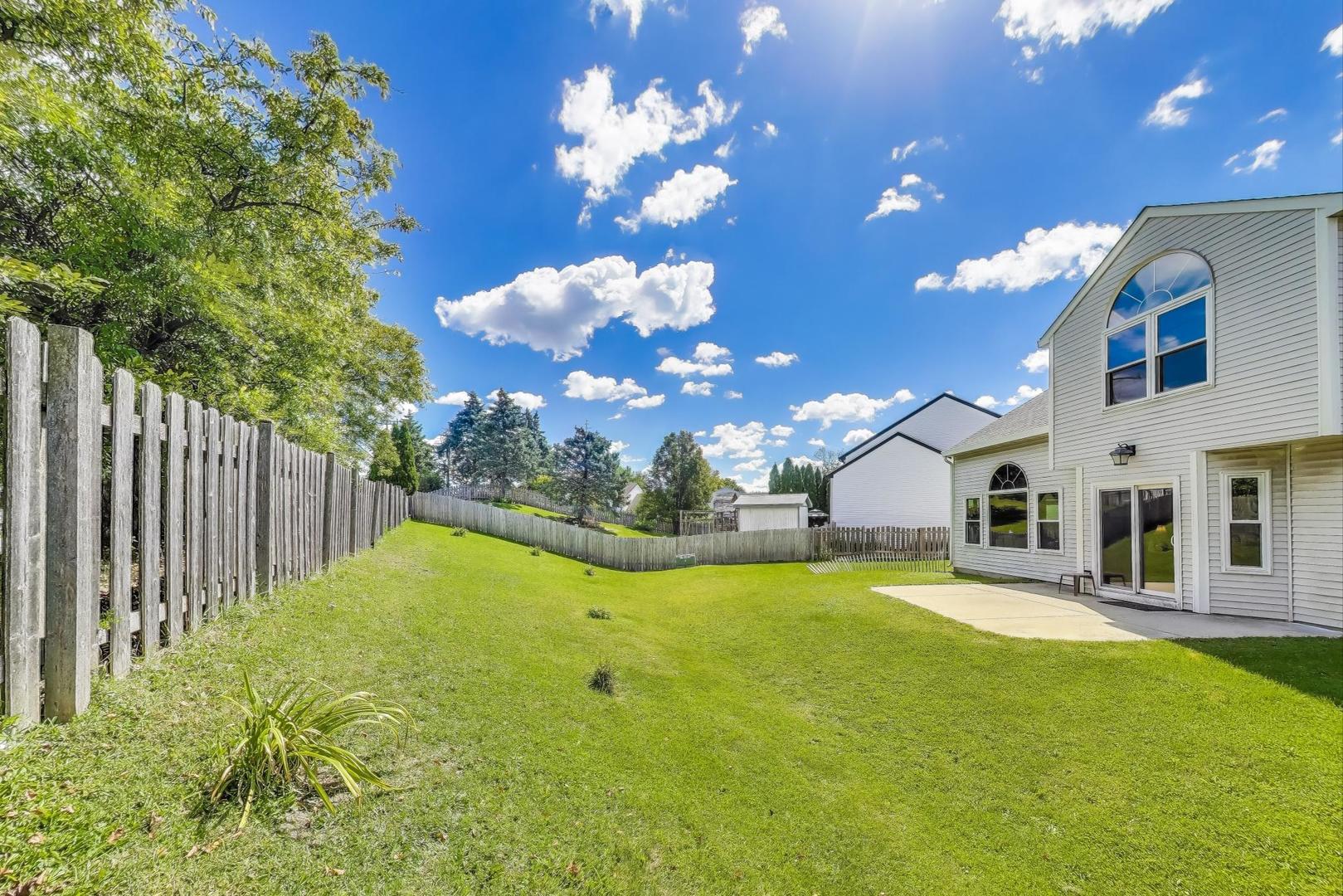 5443 WHITMORE Way, Lake In The Hills, IL 60156