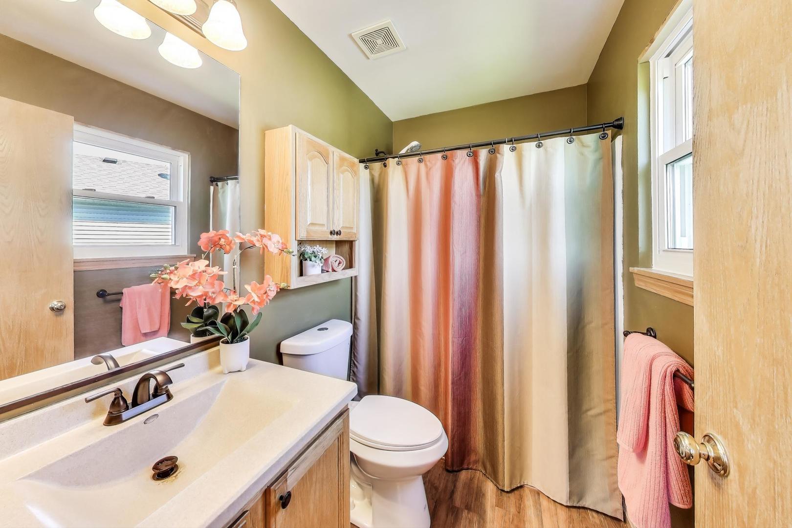 5443 WHITMORE Way, Lake In The Hills, IL 60156