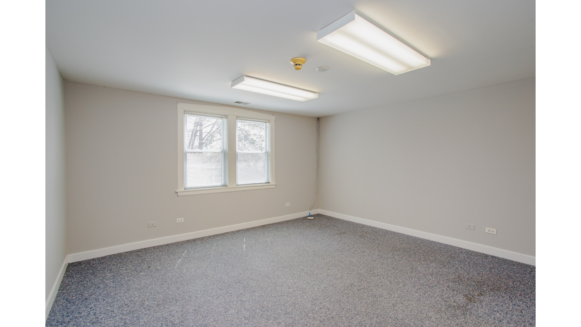 1305 Oswego Road, Naperville, IL 60540