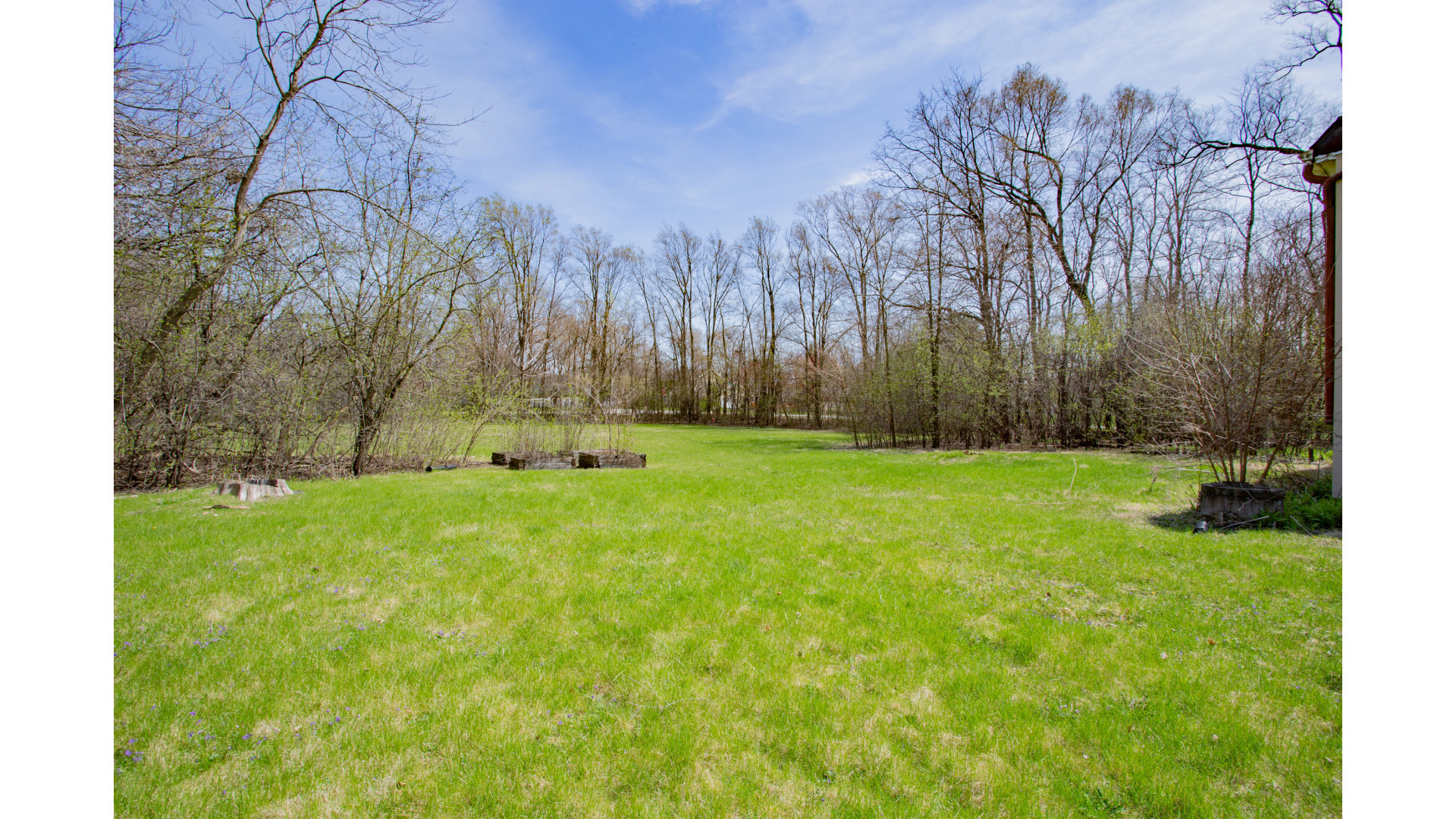 1305 Oswego Road, Naperville, IL 60540