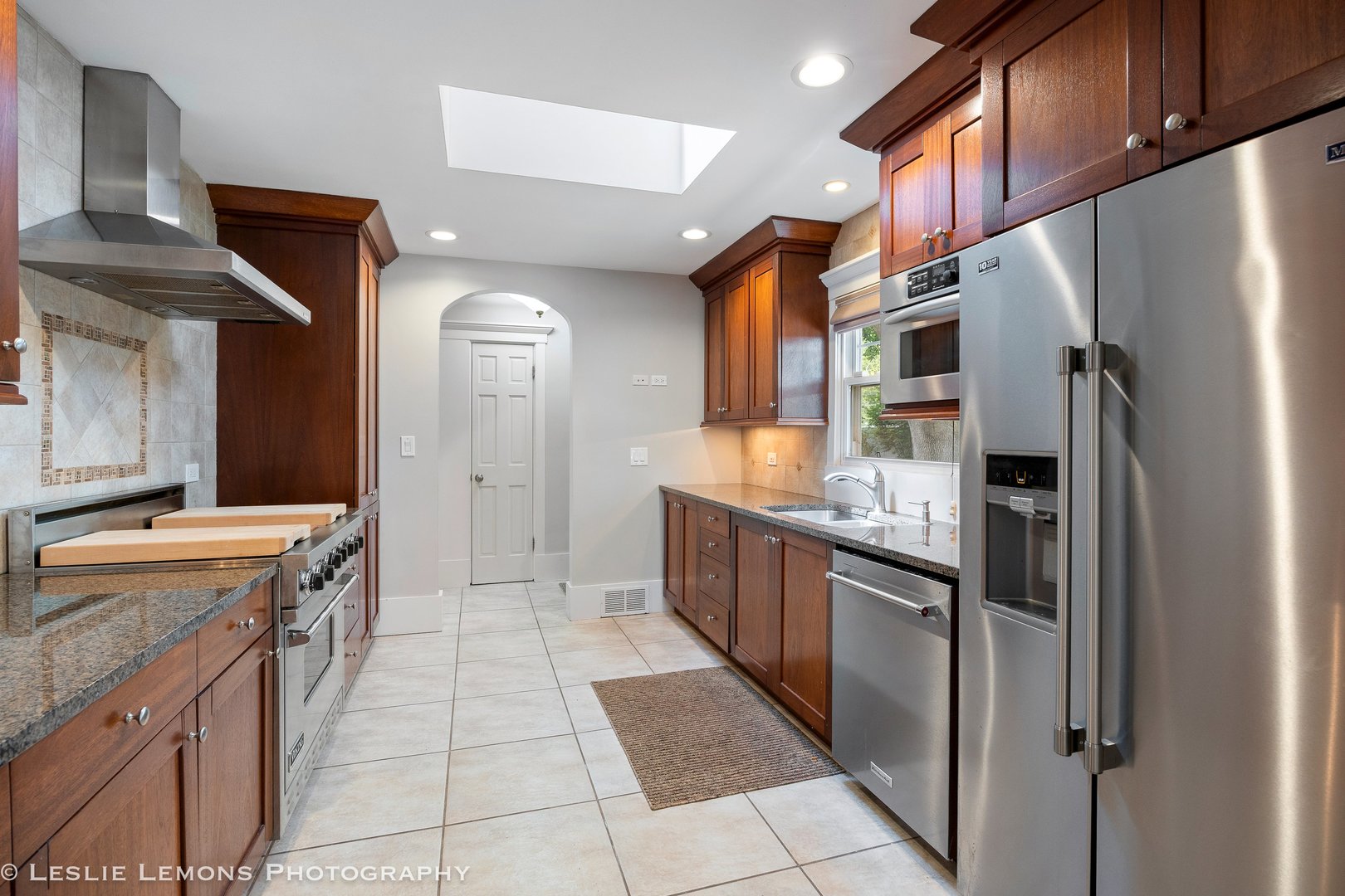 541 Cypress Drive, Naperville, IL 60540
