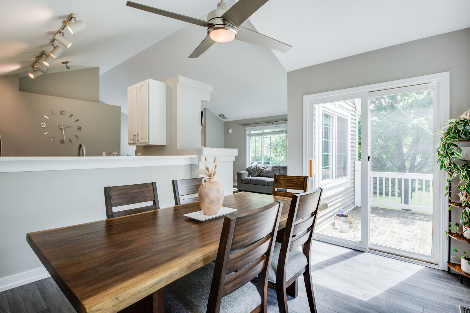 2337 Twilight Drive #2337, Aurora, IL 60503