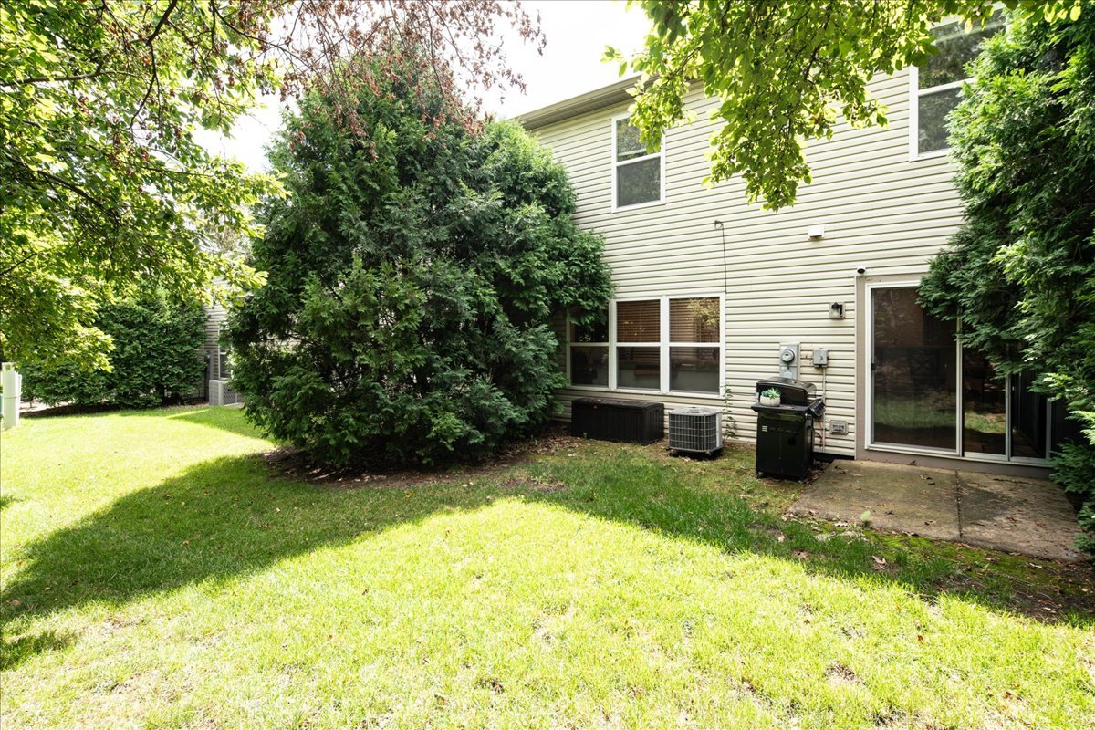 2927 Caldwell Lane, Geneva, IL 60134