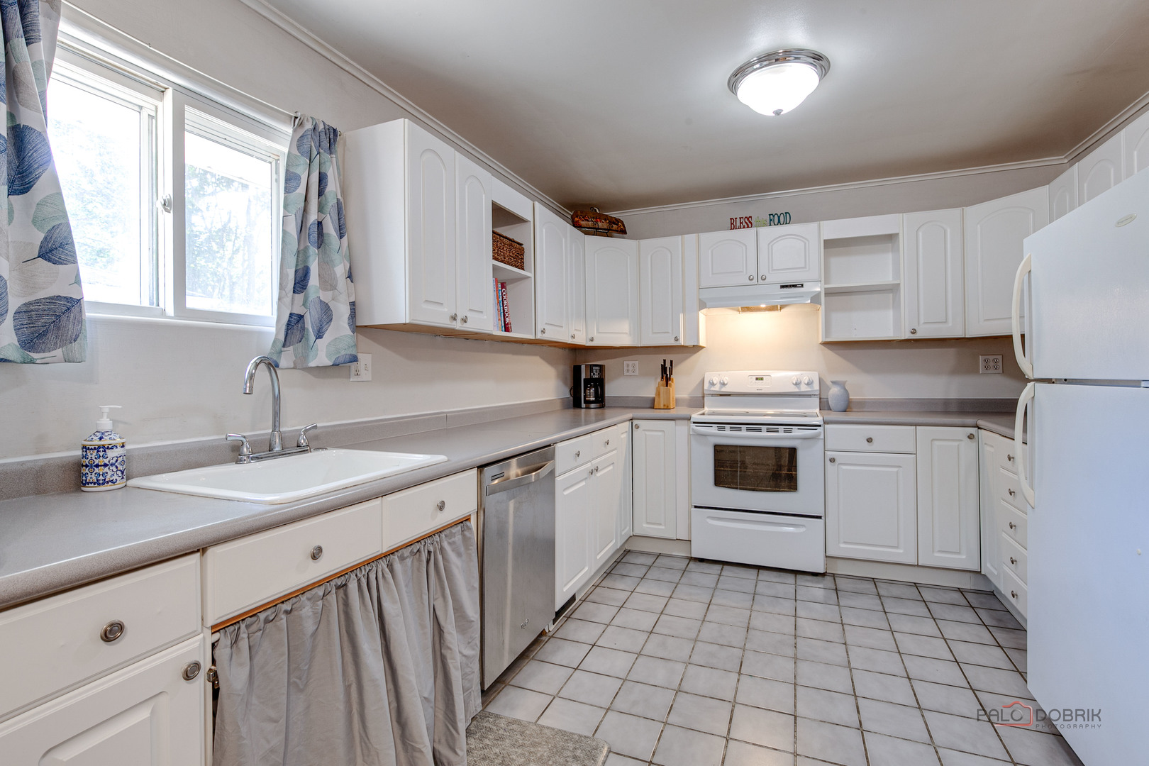 1113 Franklin Avenue, Winthrop Harbor, IL 60096