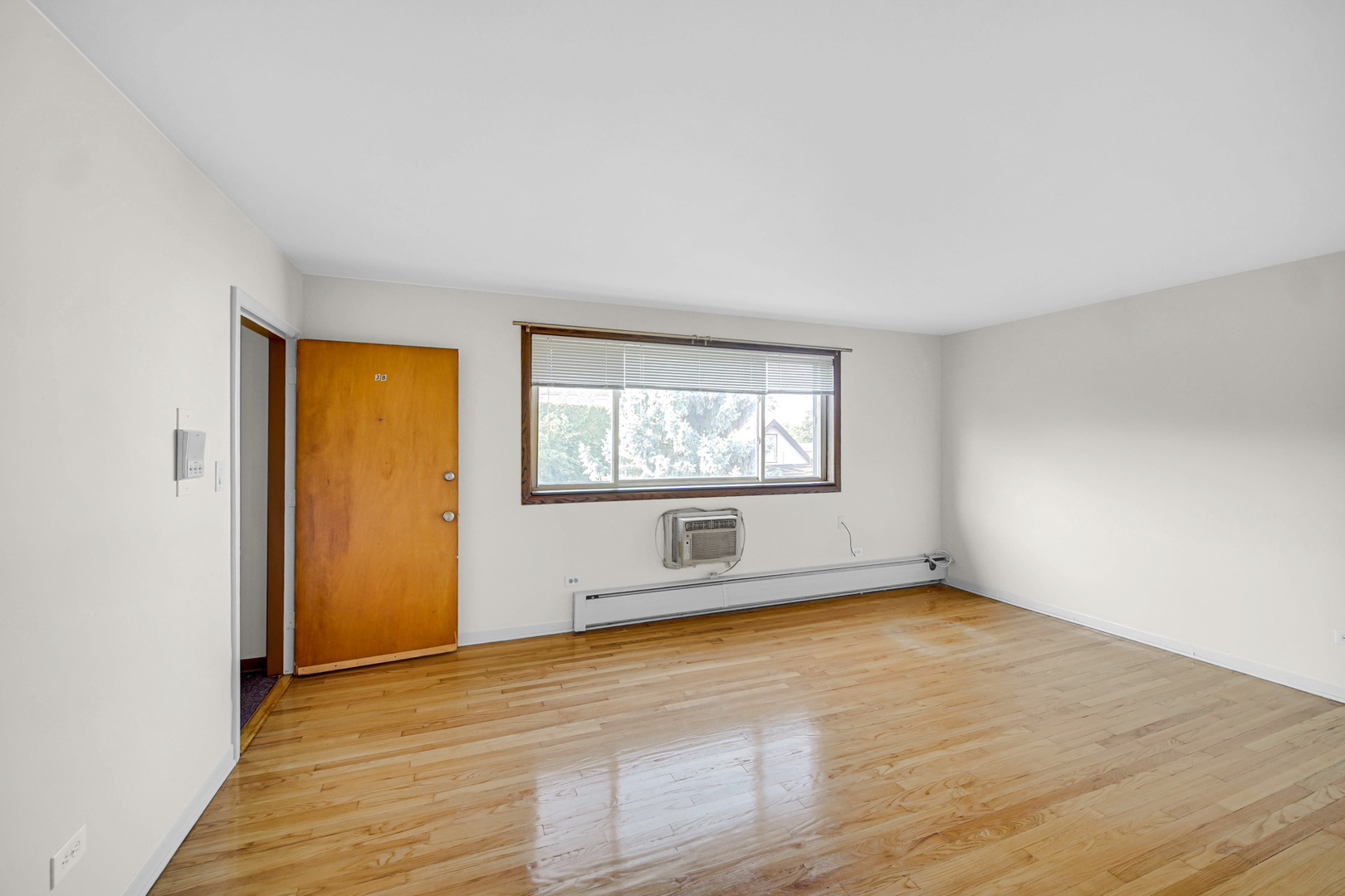 7019 N Ridge Boulevard #3B, Chicago, IL 60645