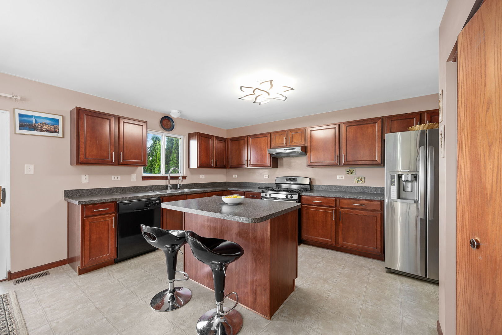 1506 STAGHORN Drive, Joliet, IL 60431