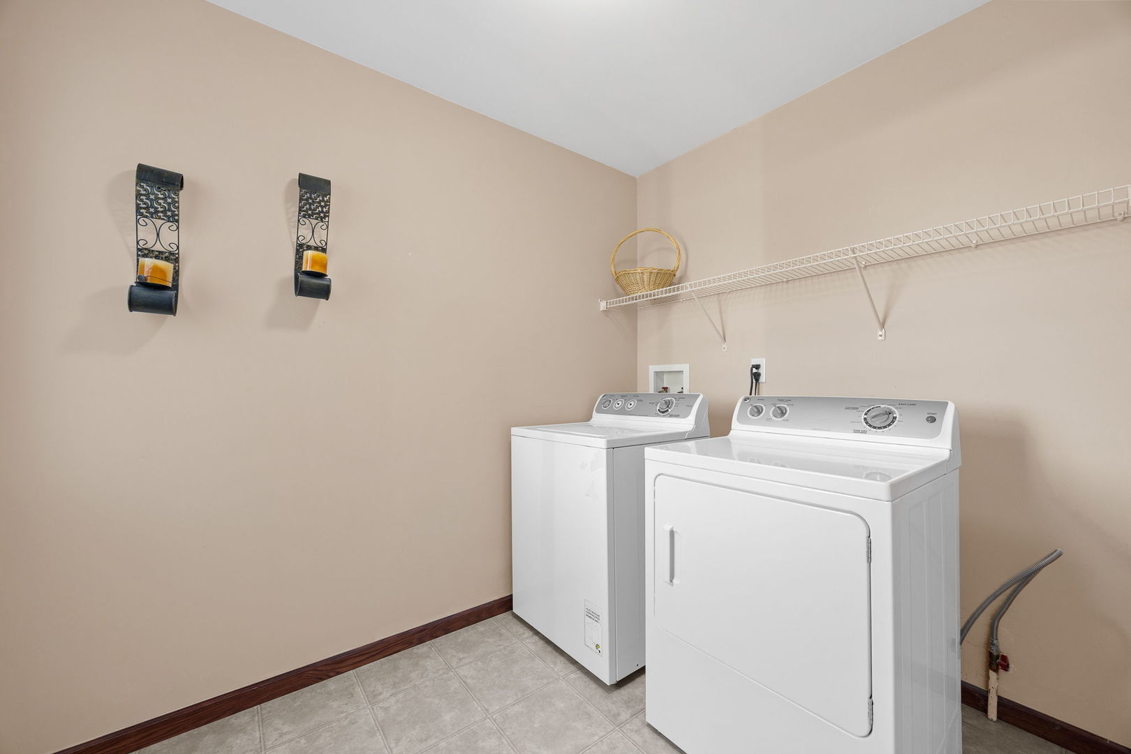 1506 STAGHORN Drive, Joliet, IL 60431