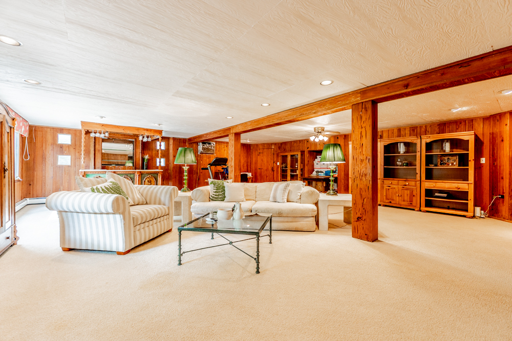 638 N Edgewood Avenue, La Grange Park, IL 60526