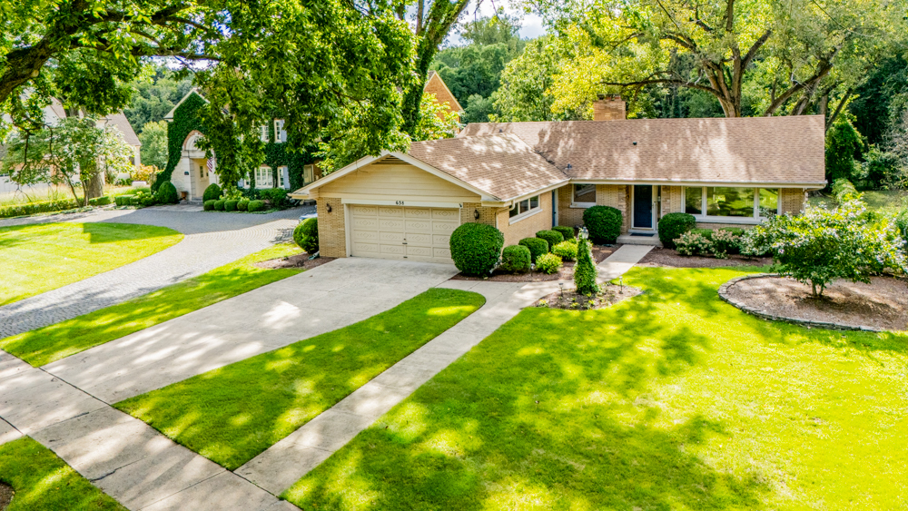 638 N Edgewood Avenue, La Grange Park, IL 60526