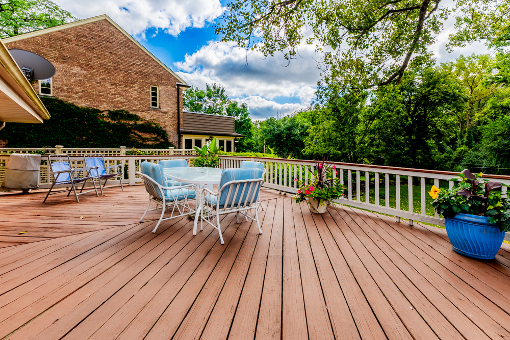 638 N Edgewood Avenue, La Grange Park, IL 60526
