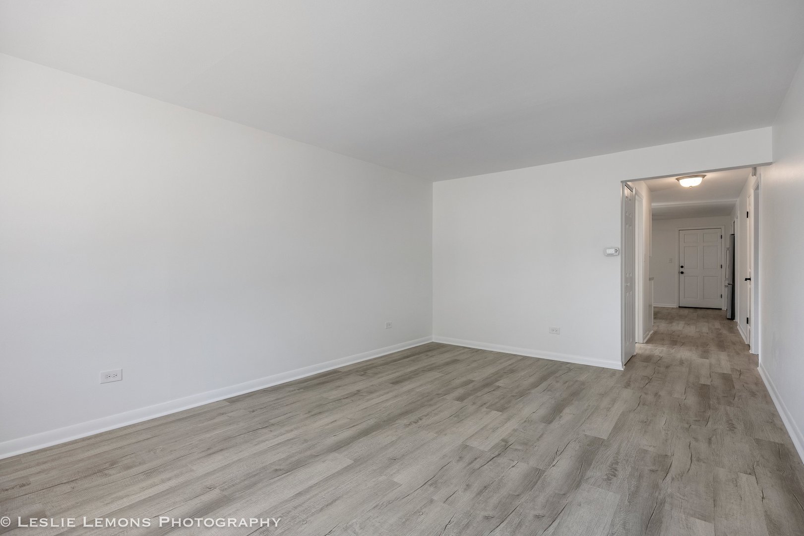 912 State Street #2, Lemont, IL 60439