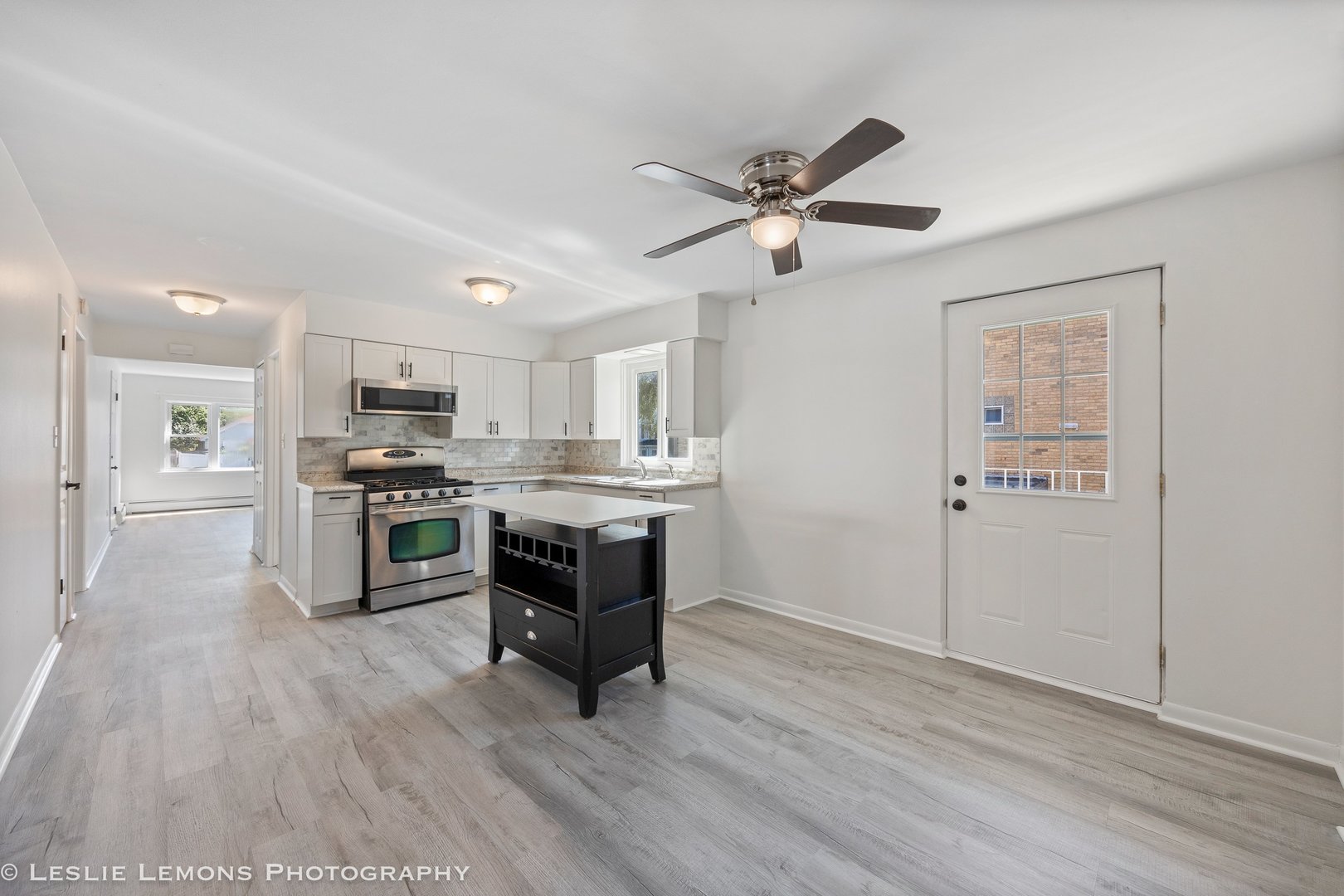 912 State Street #2, Lemont, IL 60439