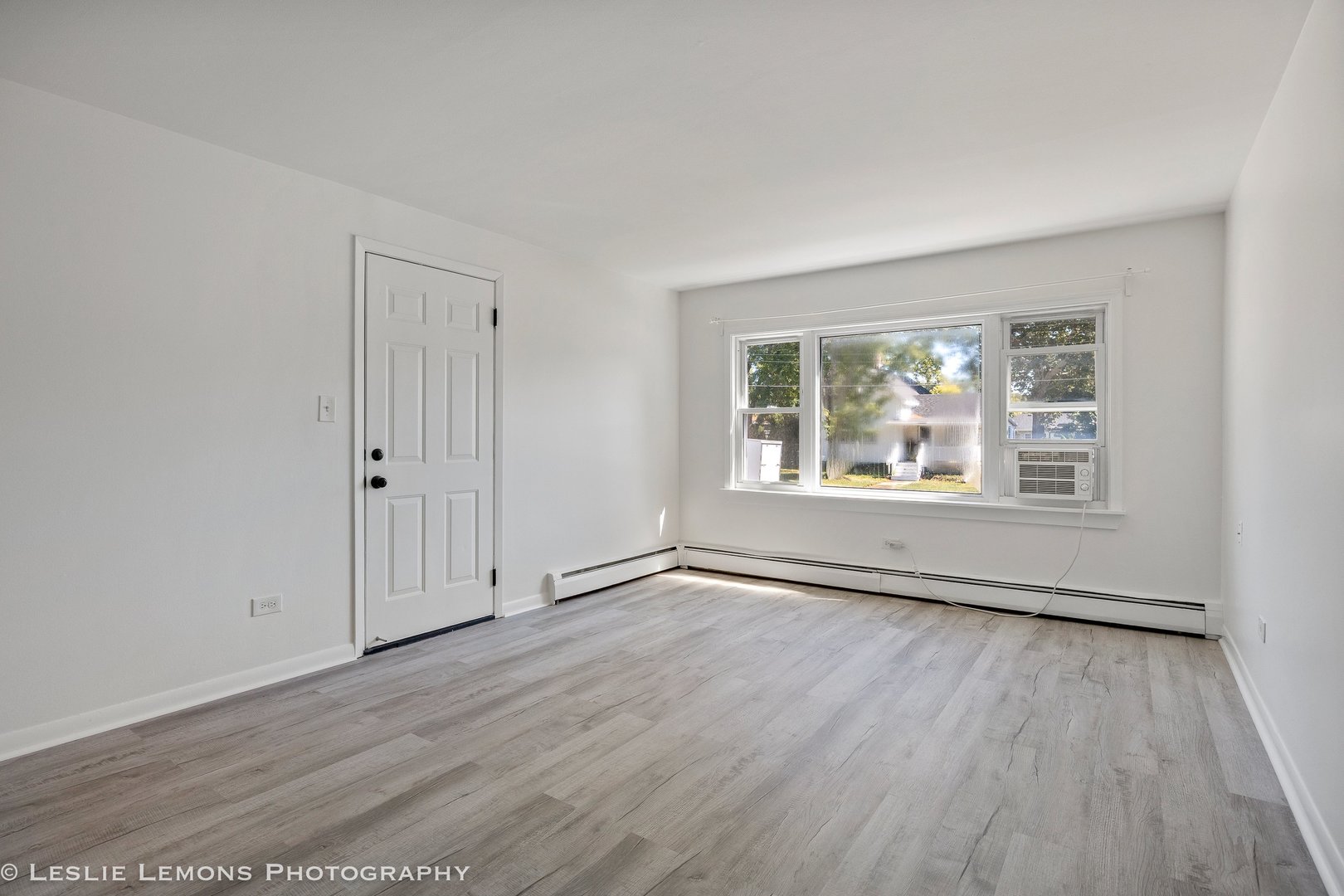 912 State Street #2, Lemont, IL 60439