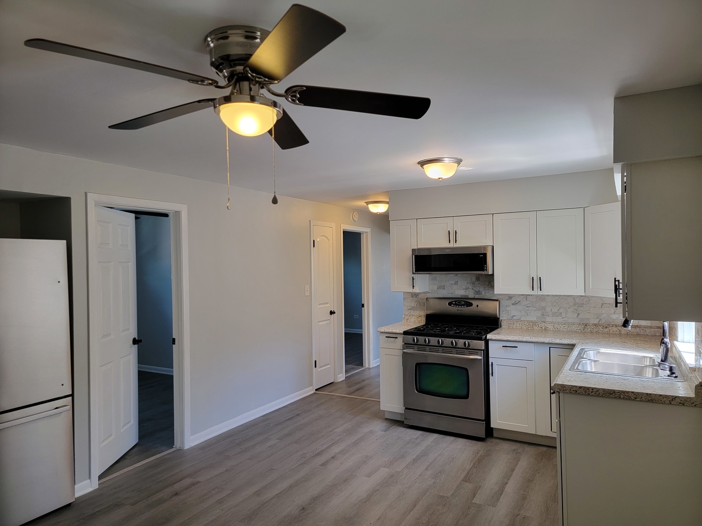 912 State Street #2, Lemont, IL 60439