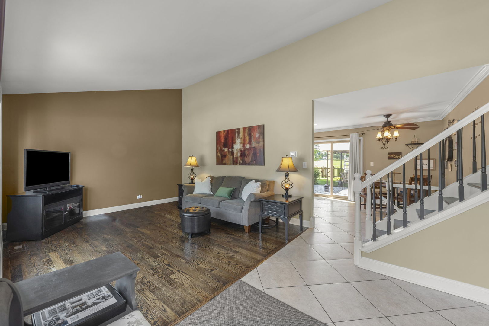 1425 Colwyn Drive, Schaumburg, IL 60194