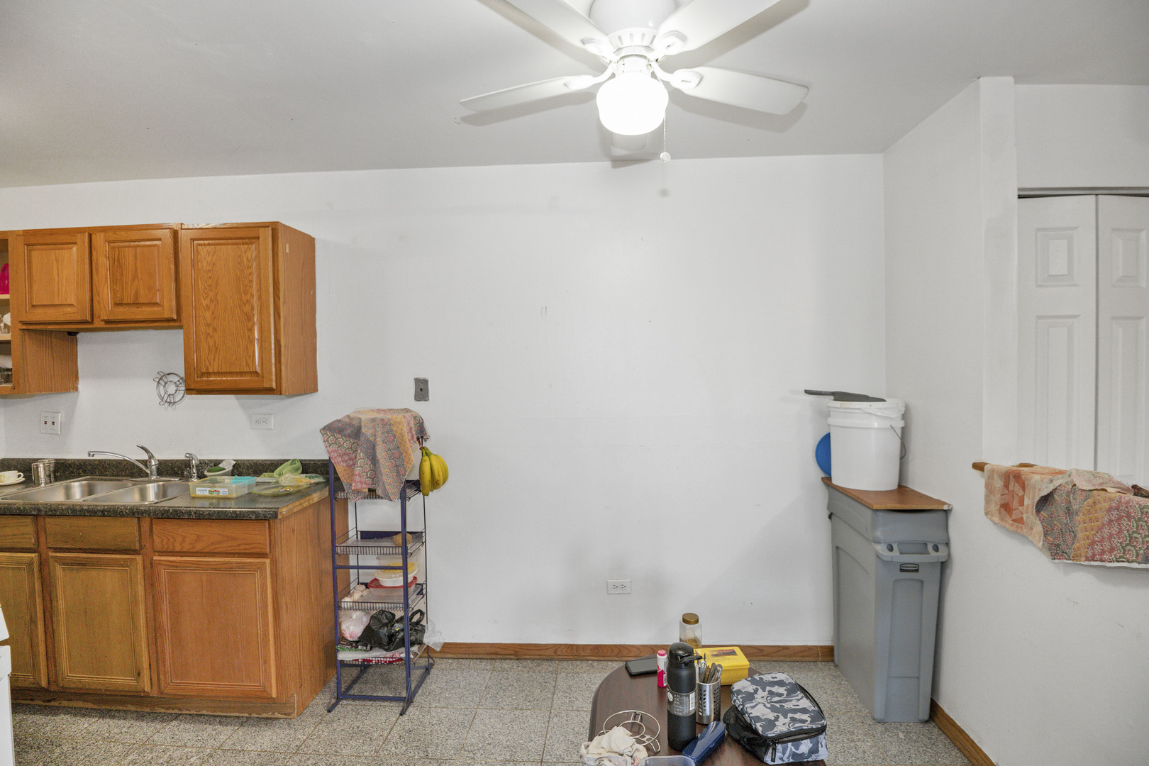 1080 Knoll Lane #305, Hoffman Estates, IL 60169