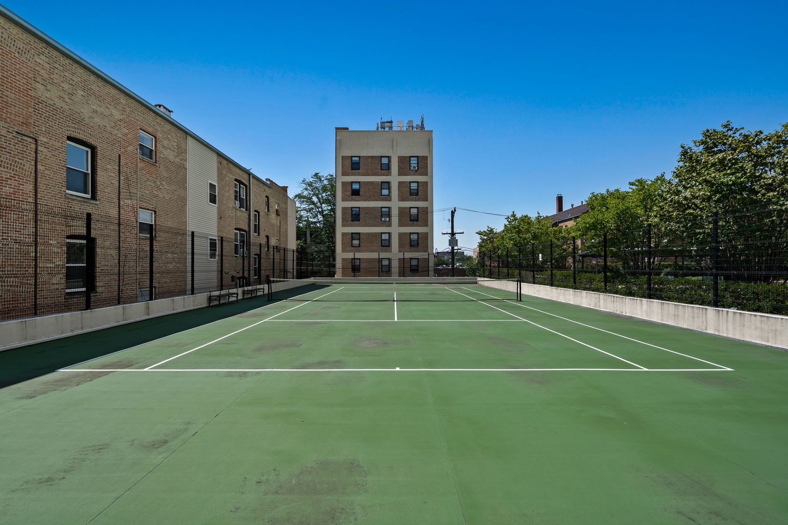 3930 N Pine Grove Avenue #2010, Chicago, IL 60613