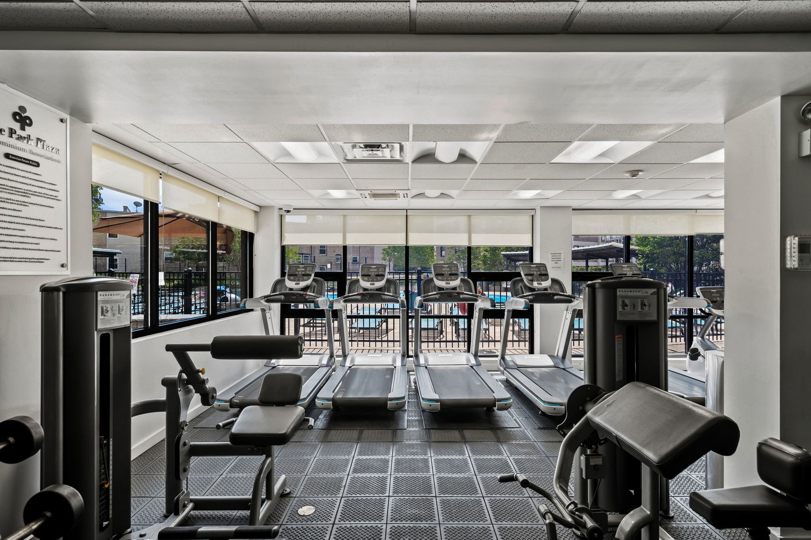 3930 N Pine Grove Avenue #2010, Chicago, IL 60613