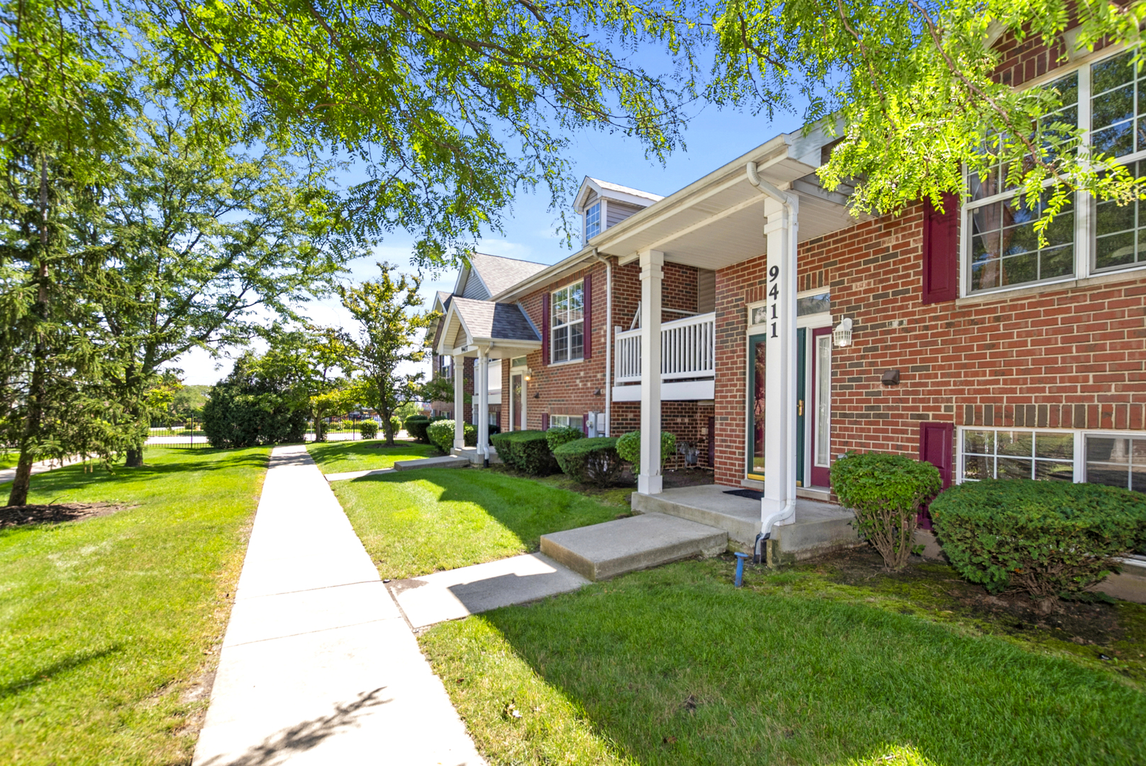 9411 Albany Court, Orland Park, IL 60467