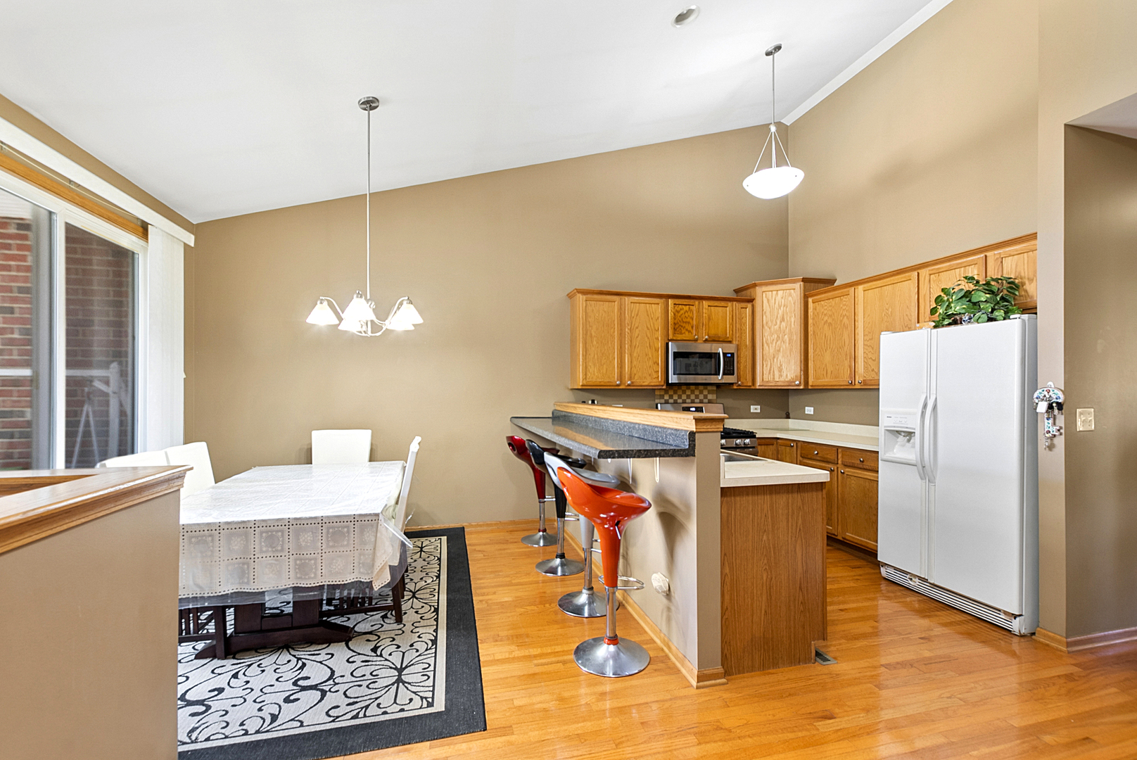 9411 Albany Court, Orland Park, IL 60467