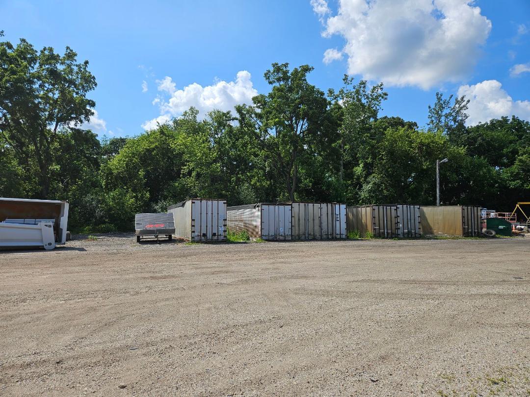 9999 Confidential, Crystal Lake, IL 60014