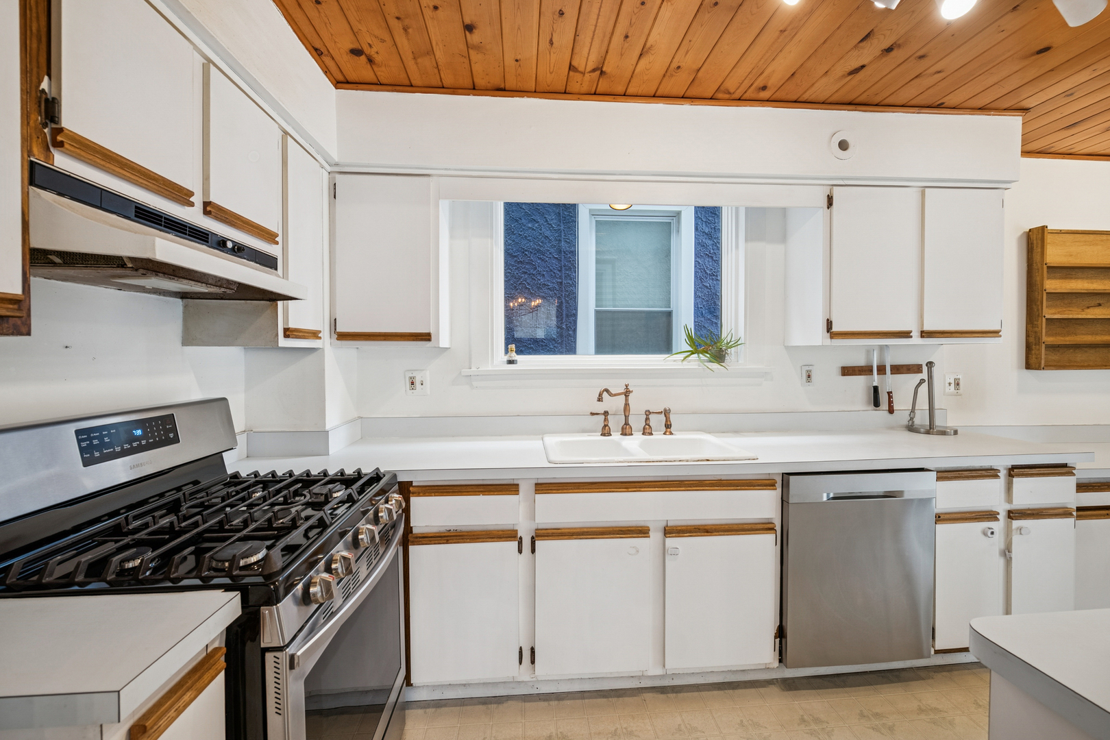 514 Wesley Avenue, Oak Park, IL 60304