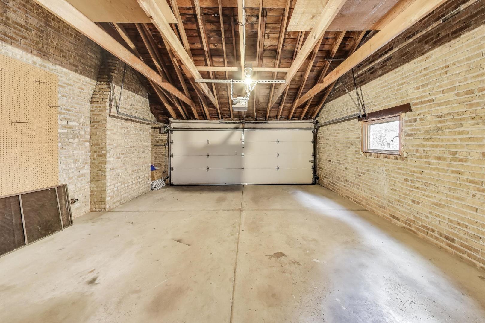 624 N MERRILL Street, Park Ridge, IL 60068
