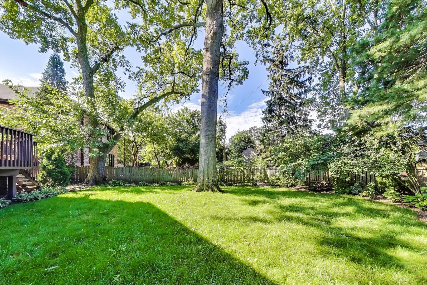 624 N MERRILL Street, Park Ridge, IL 60068